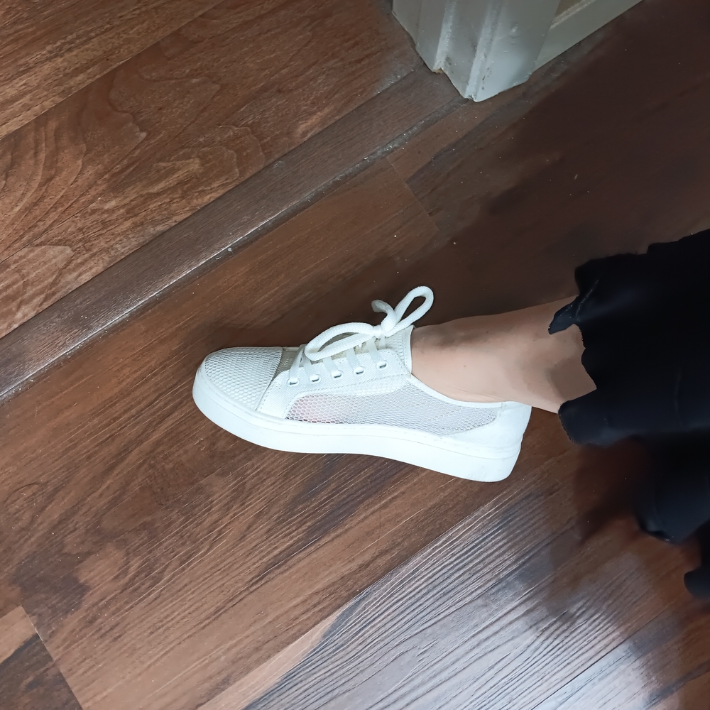 Naturalizer Mesh Sneakers